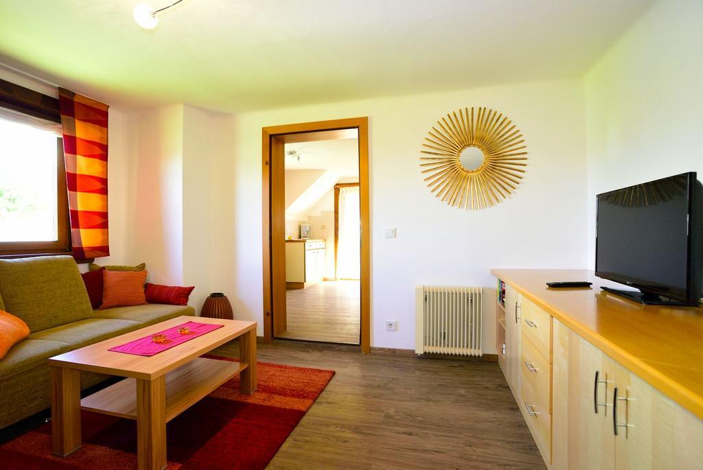 Apart Of Me Ferienhaus Faaker See Villach Zewnętrze zdjęcie
